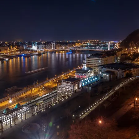 Castle Bazaar 아파트 *